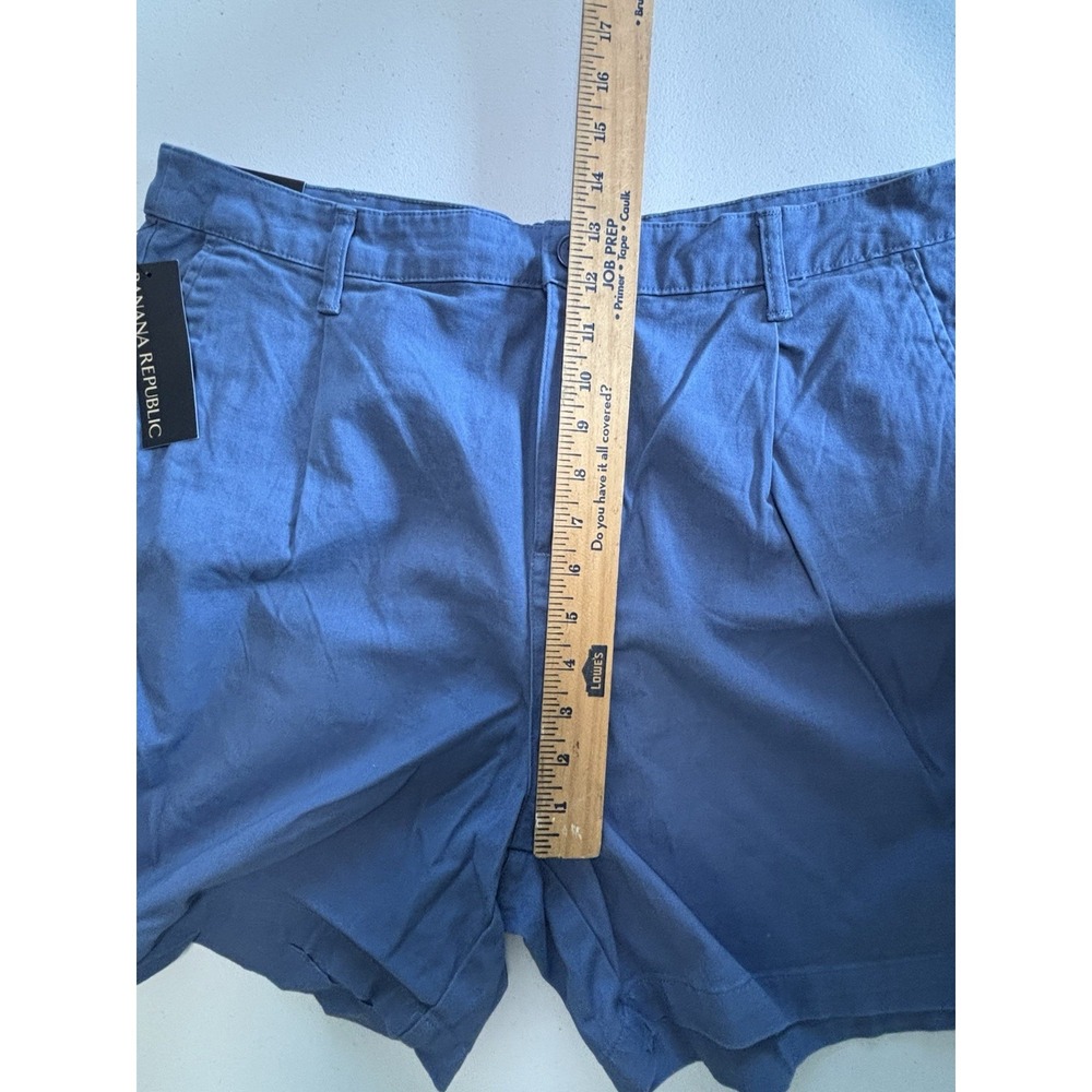 NWT Banana Republic Women's Pleat Front Shorts, Blue, Size 14 - Picture 6 of 12